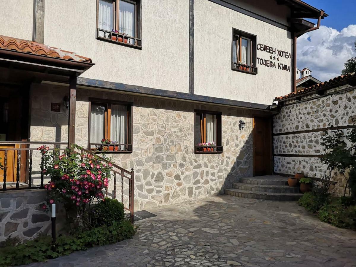 Todeva House Hotel And Tavern Bansko Exterior photo